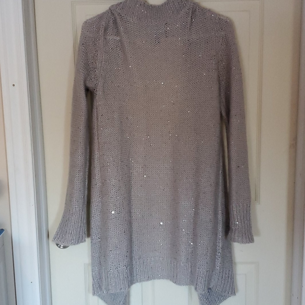 Sweater - Picture 3 of 3